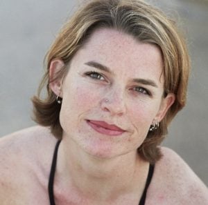 You are currently viewing Dearbhla Kelly