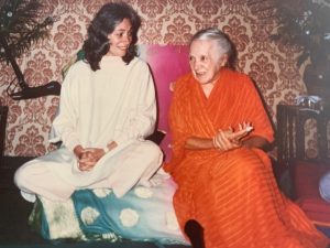 Read more about the article Honoring Nischala Joy Devi: A Trailblazer of Heart-Centered Yoga and Healing