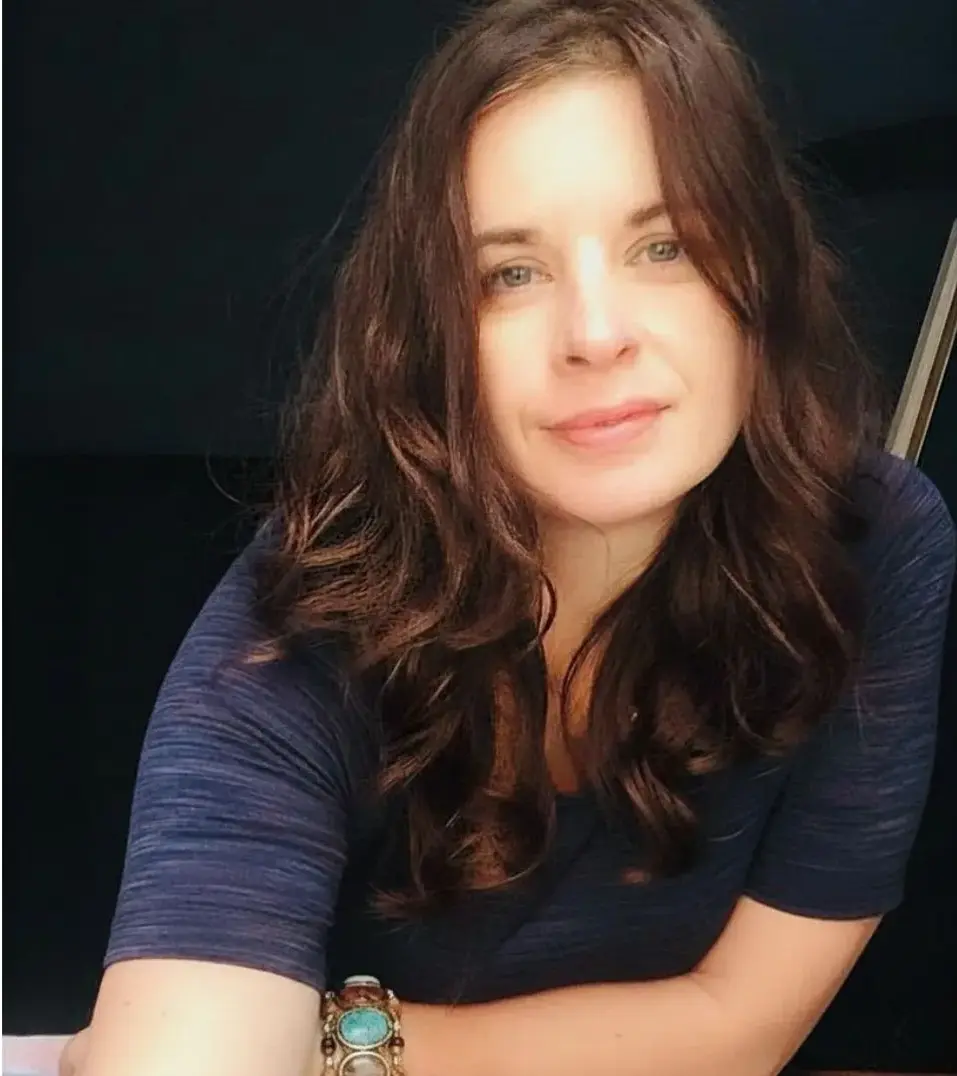You are currently viewing Vicki Garlick