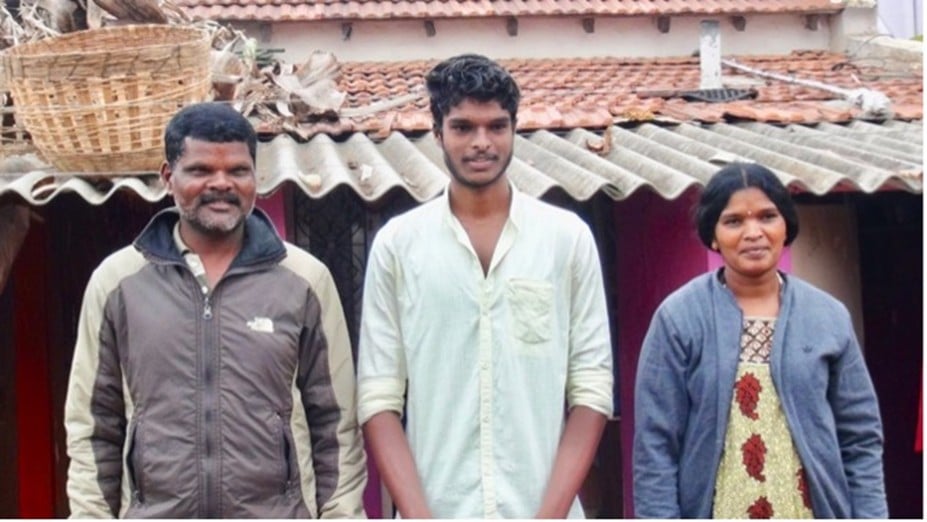 From SHE Student to Artist-Teacher: Nagaraju’s Journey of Seeing the World Through Art